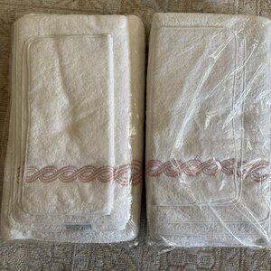 NWT Matouk Triple Chain Towel Set Blush Pink